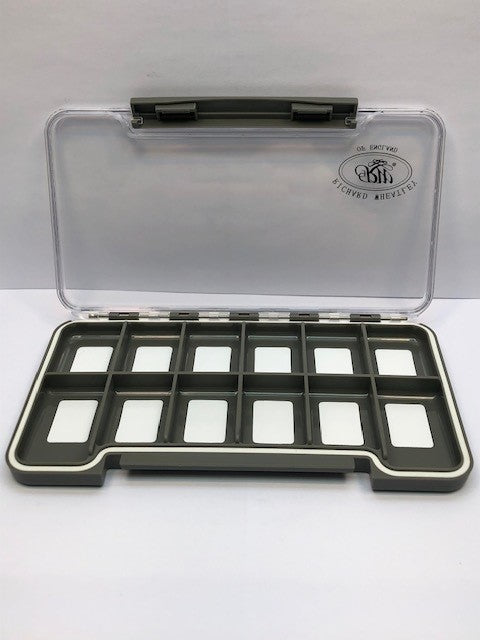 Richard Wheatley ST712ML Fly Box – REC Components
